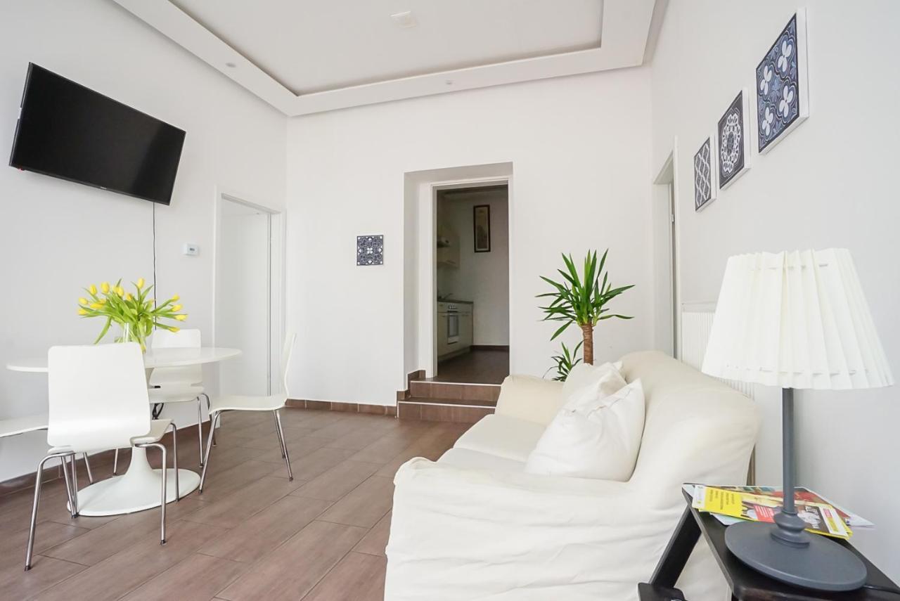 Wonderful Big Apartment Near Yppen Market Vienna Exterior photo