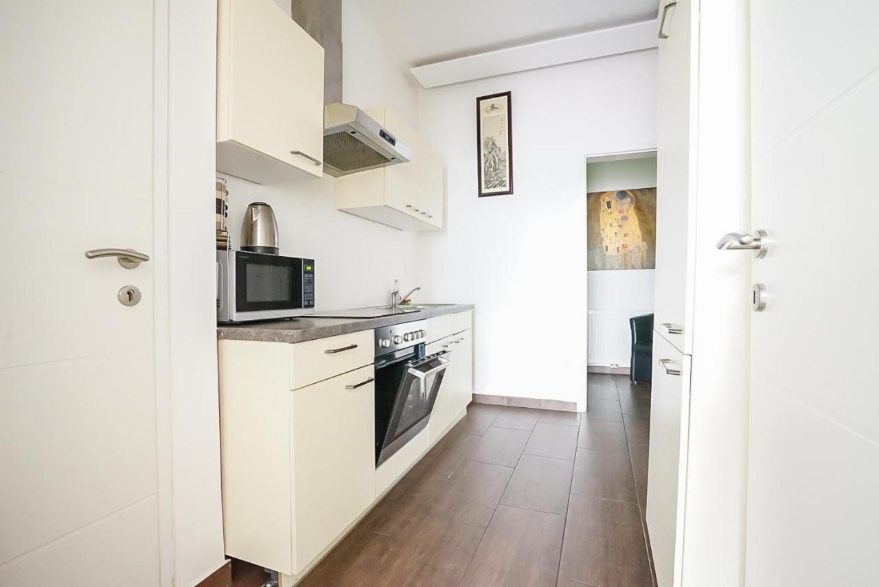 Wonderful Big Apartment Near Yppen Market Vienna Exterior photo